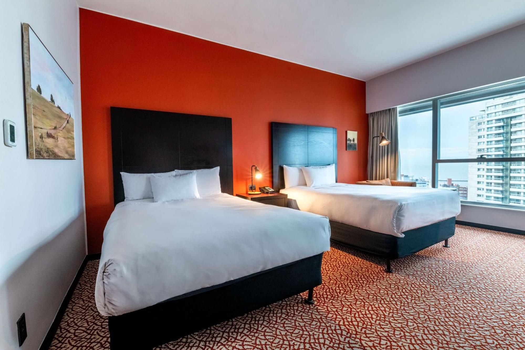 Hilton Garden Inn Montevideo Eksteriør bilde